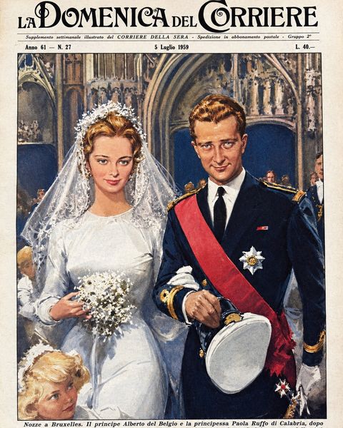 «La Domenica del Corriere», 5 luglio 1959: le nozze a Bruxelles del principe Alberto del Belgio e della principessa Paola Ruffo di Calabria, all'uscita dalla cattedrale di Santa Gudula. Disegno di Walter Molino.